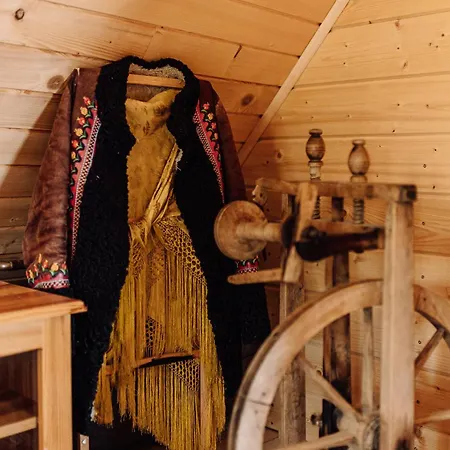 Na Uboczu Alpesi faház